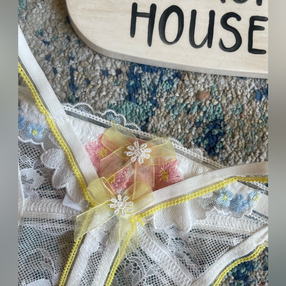 Lounge NWT Fleur g string - Picture 9 of 10
